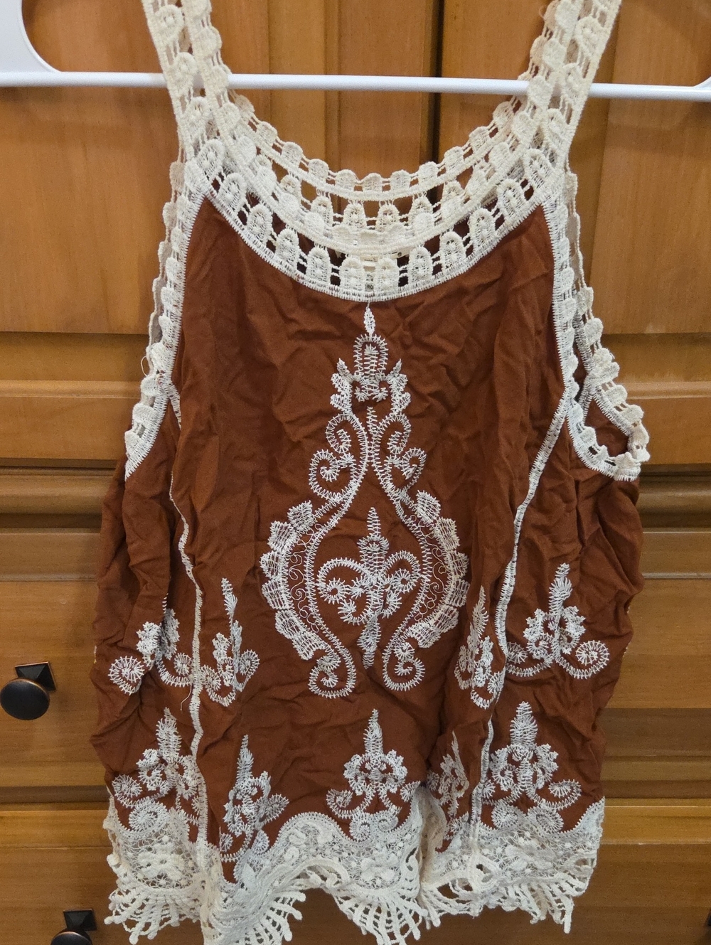 Ultra Pink Brown Camisole with Cream Crochet Trim Large NWOT